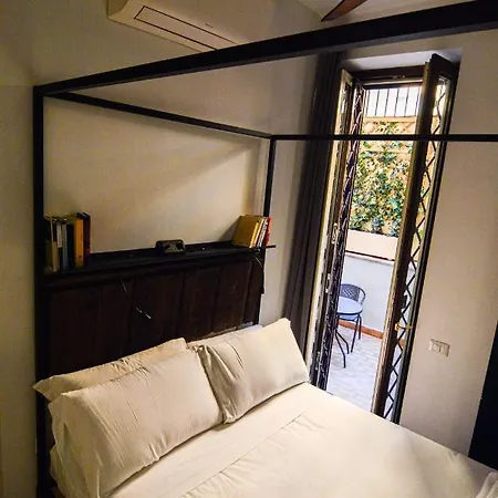 Flatinrome Trastevere Konukevi *